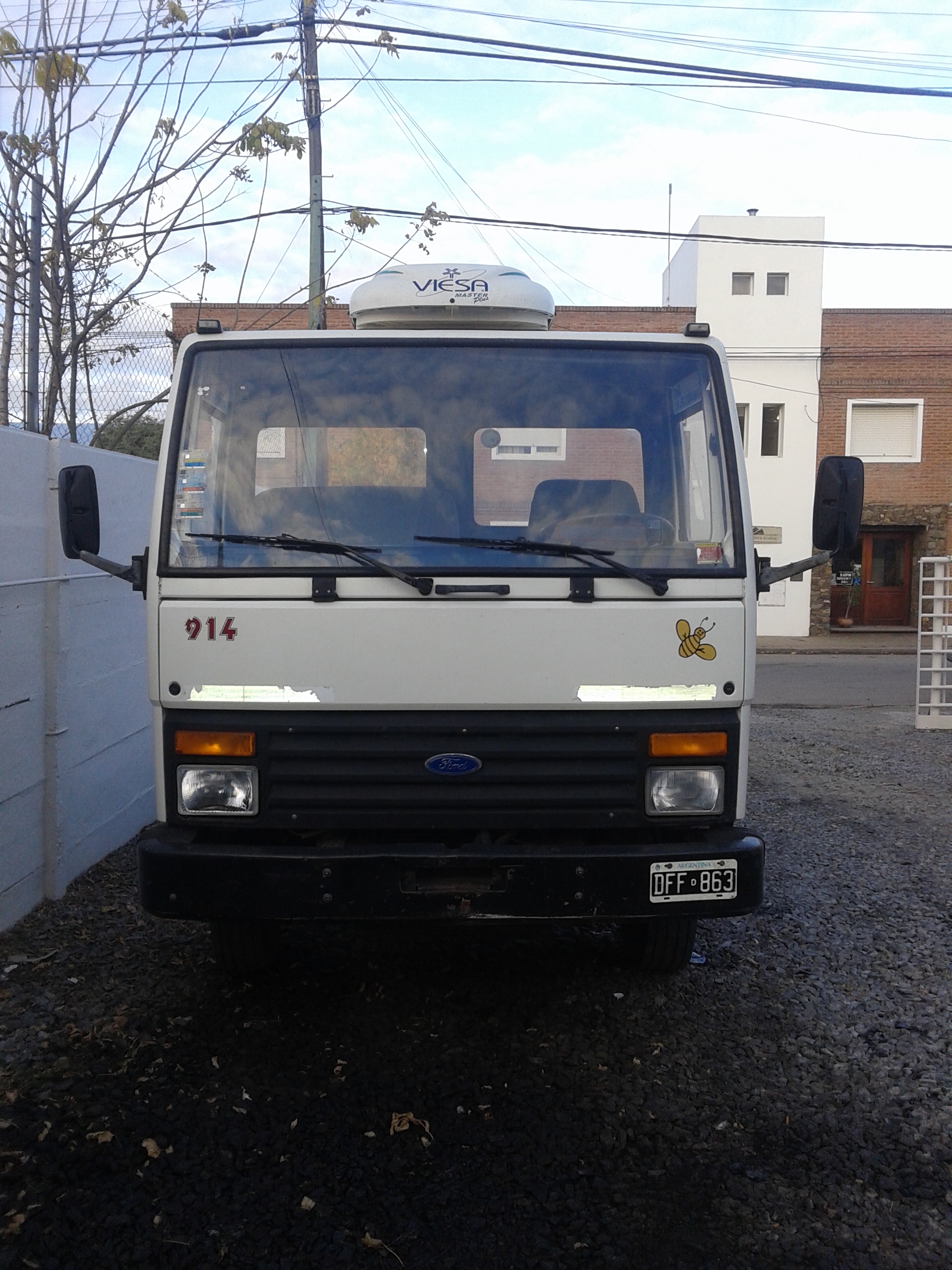 FORD CARGO 914