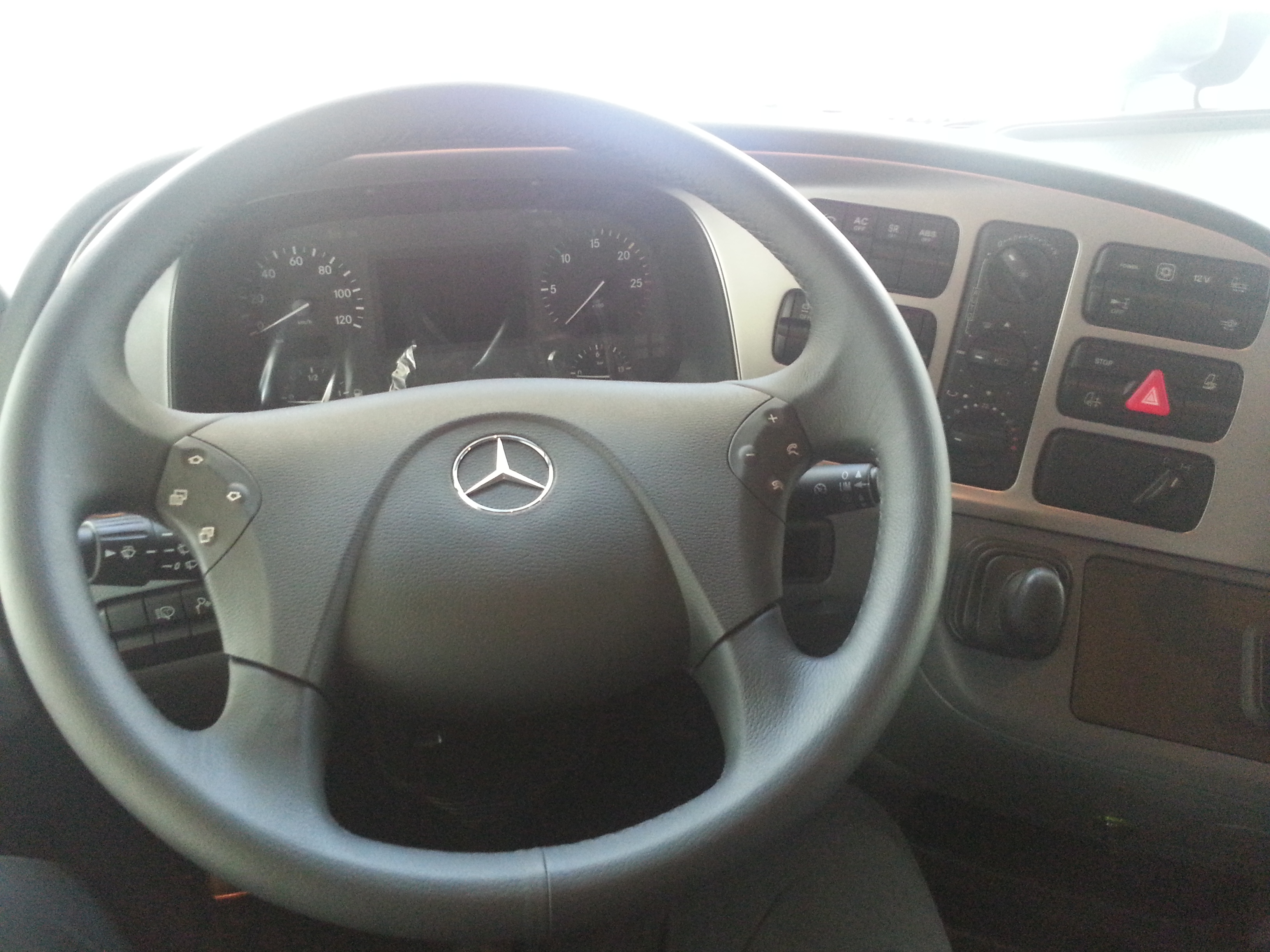 MERCEDES BENZ ACTROS 1846 + MEGA SPACE