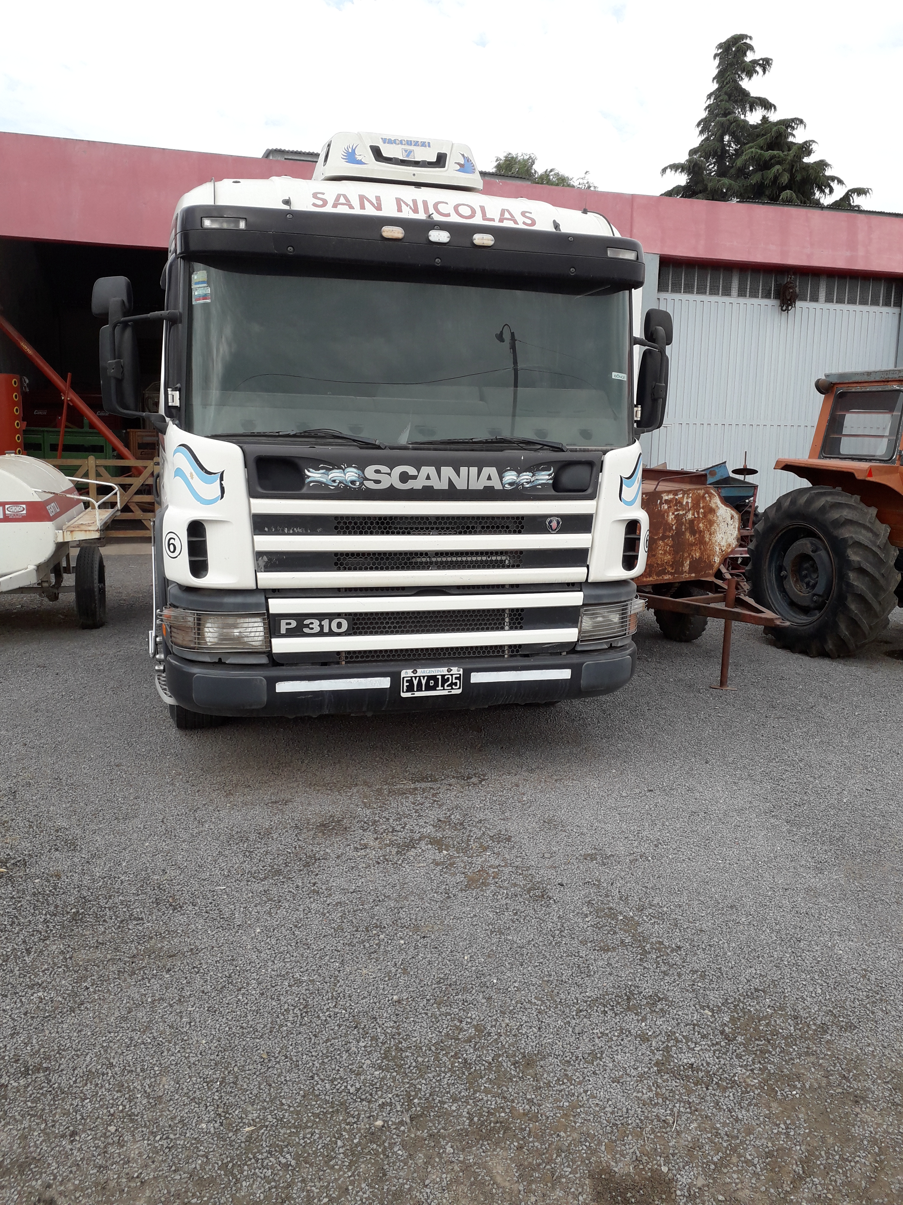 VENDO CAMION SCANIA P310