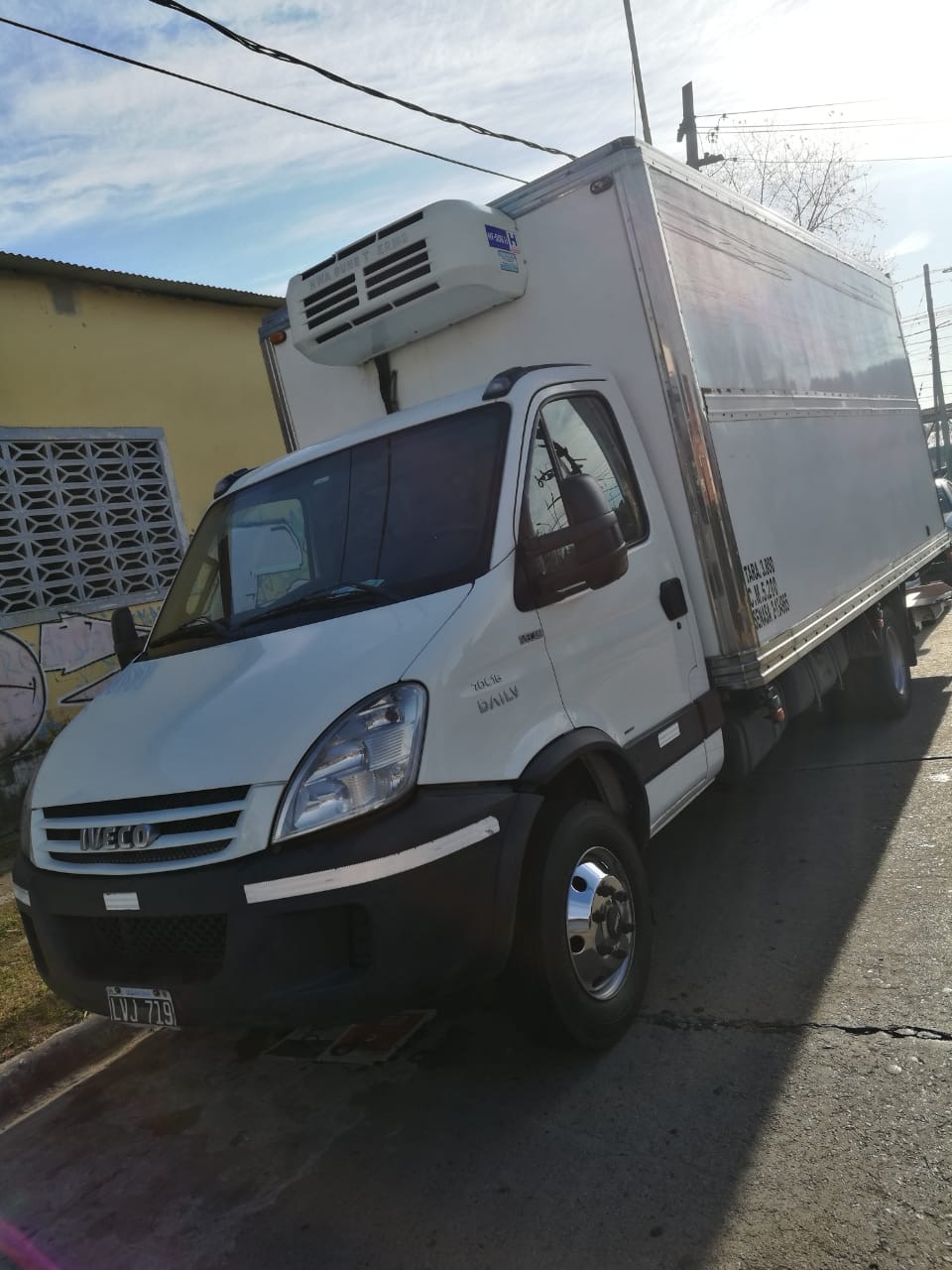 Vendo o permuto iveco daily 70c16 furgon trmico, equipo de frio y pala para congelados