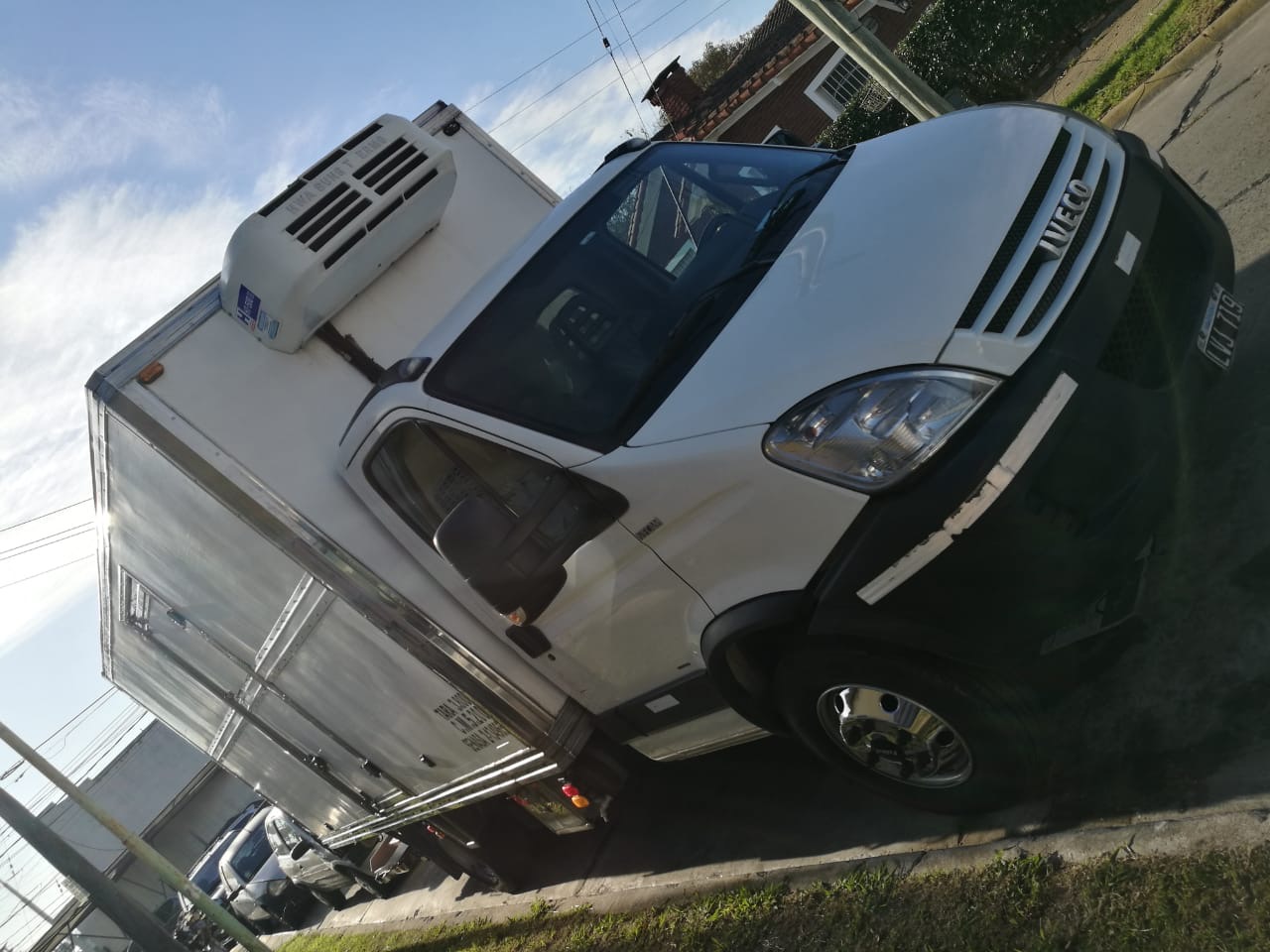 Vendo o permuto iveco daily 70c16 furgon trmico, equipo de frio y pala para congelados