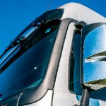 Actros+-Carcaza-frontal-de-retrovisores-cromados,-al-igual-que-la-grilla-frontal