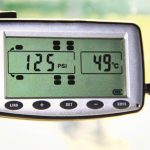 MONITOREO DE PRESIÓN DE AIRE Y TEMPERATURA DE NEUMÁTICOS